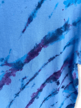 Load image into Gallery viewer, Medium 'Explorer' Diagonal Shirt