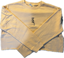 Load image into Gallery viewer, &quot;R&quot; Helper Cropped Crewneck
